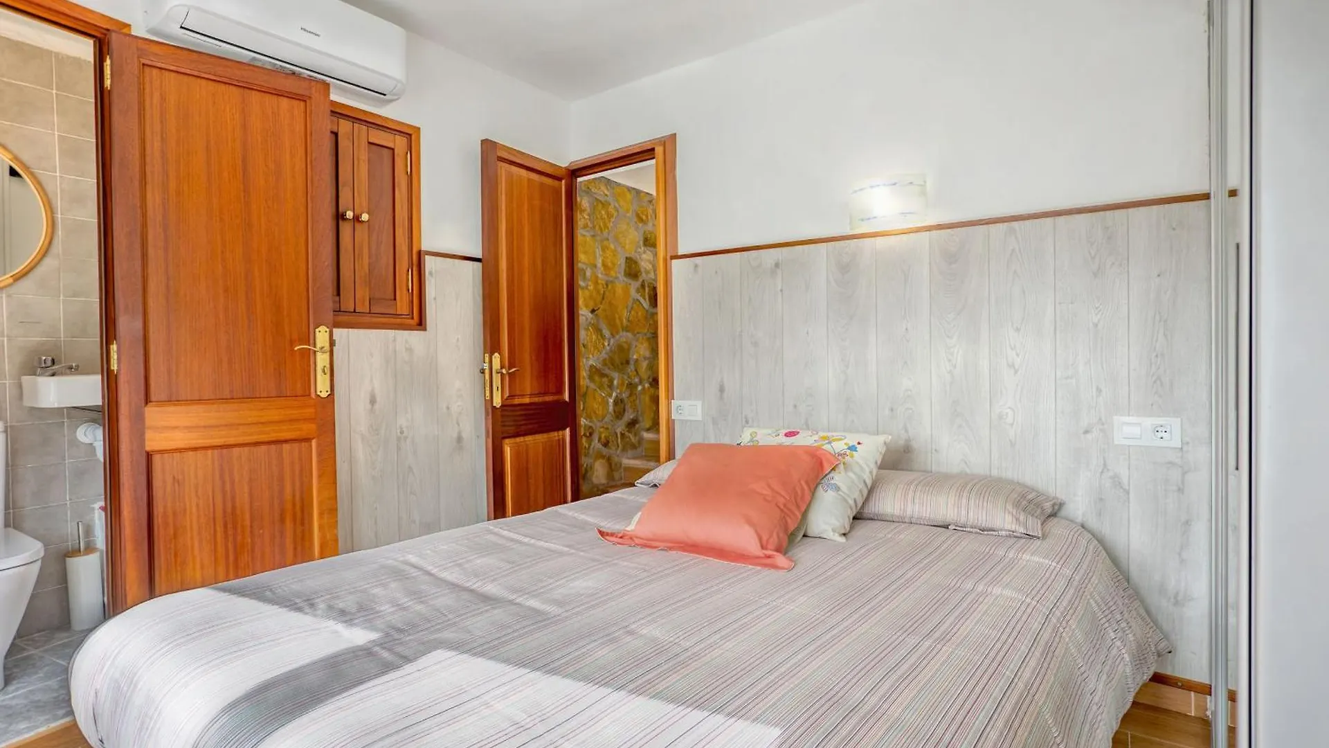 Chalet Cal Tio Miquel By Dracmallorca Santanyi Spagna